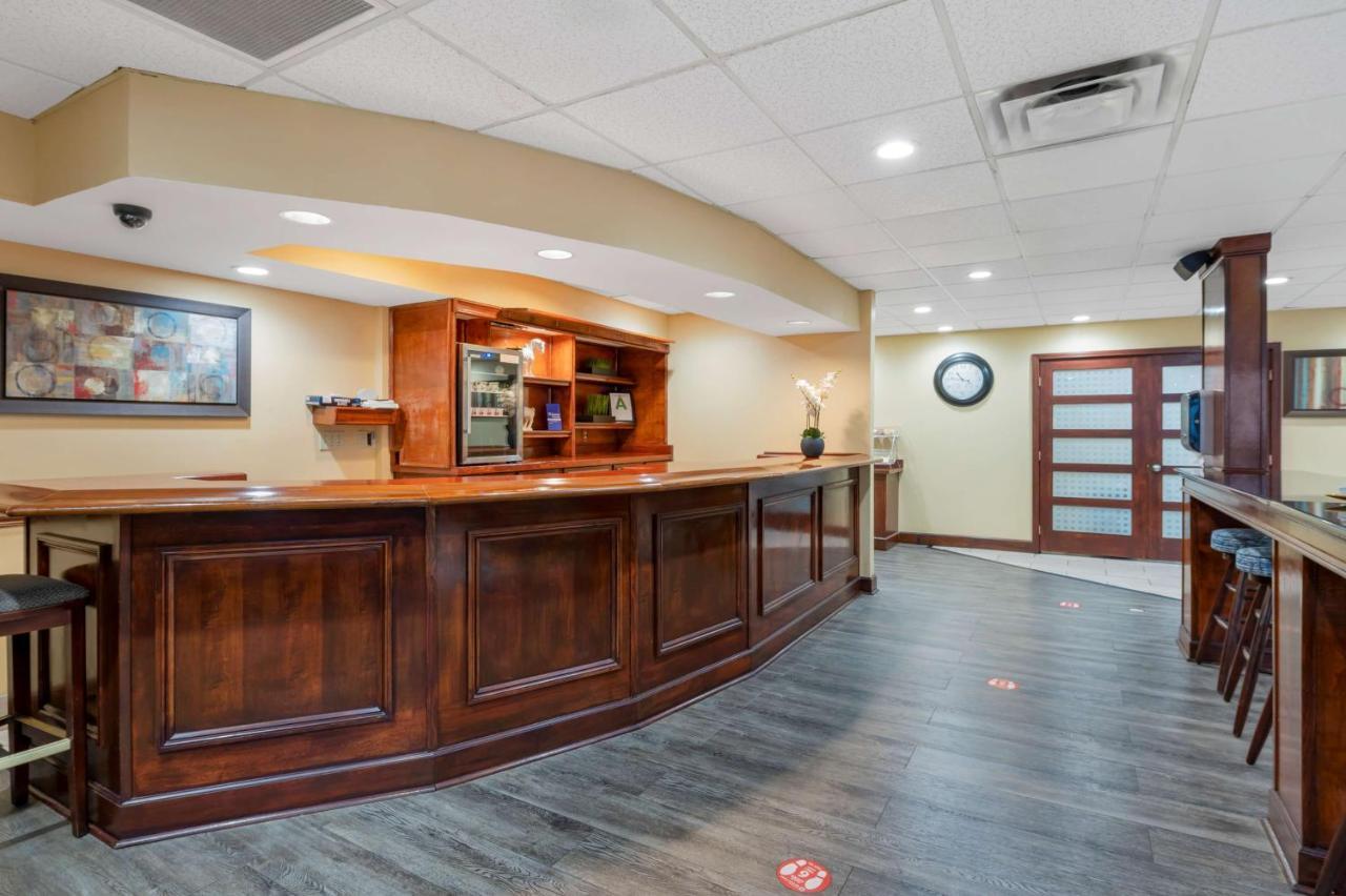 Best Western Louisville East Inn & Suites Luaran gambar
