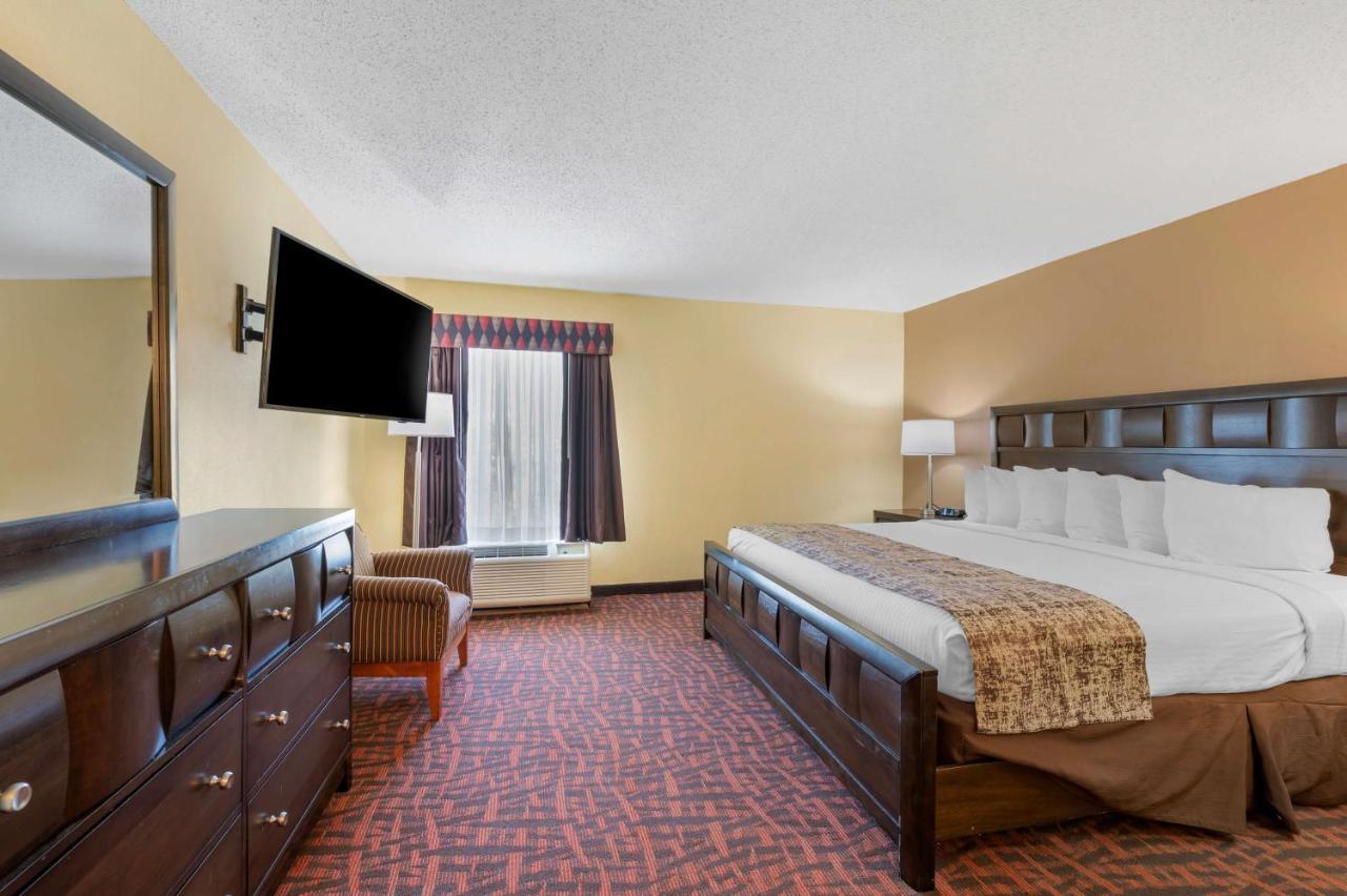 Best Western Louisville East Inn & Suites Luaran gambar