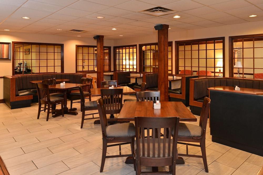 Best Western Louisville East Inn & Suites Luaran gambar