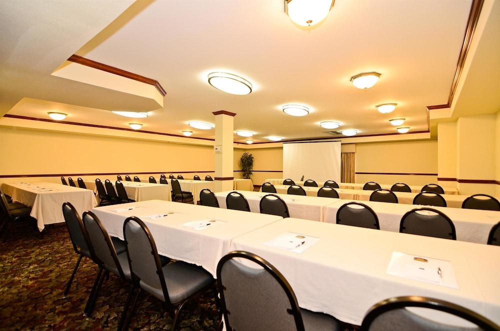 Best Western Louisville East Inn & Suites Luaran gambar