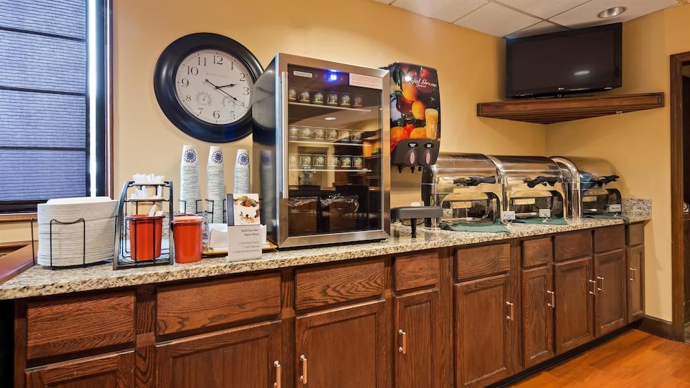 Best Western Louisville East Inn & Suites Luaran gambar